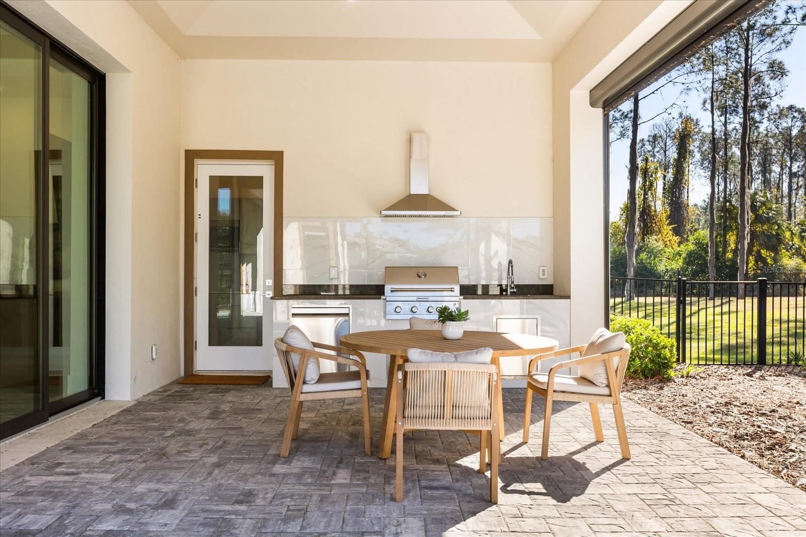 Image 47 of 68 For 15600 Pendio Drive