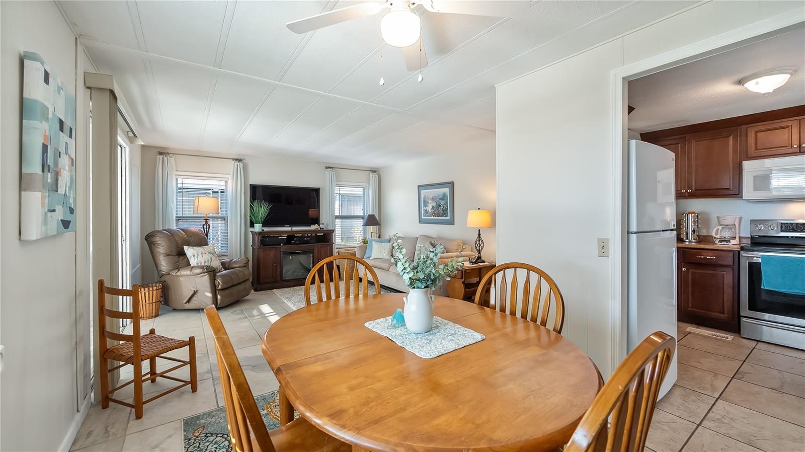 Image 7 of 43 For 1401 Highway 50 43