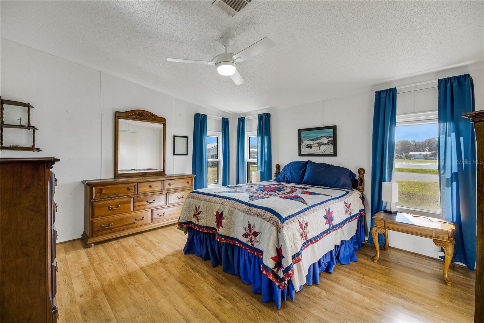 Image 23 of 45 For 5229 Hartford Lane