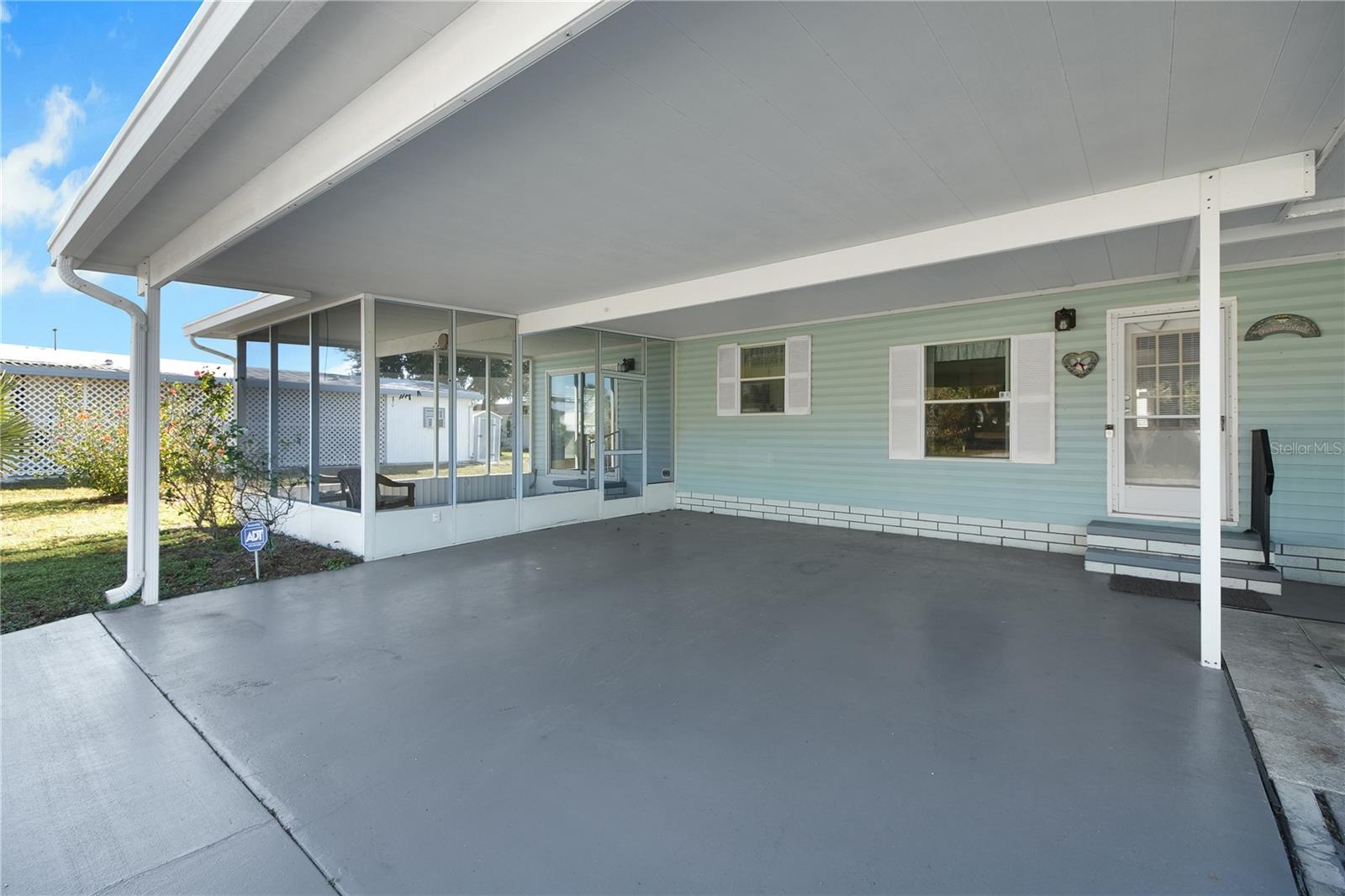 Image 3 of 45 For 5229 Hartford Lane