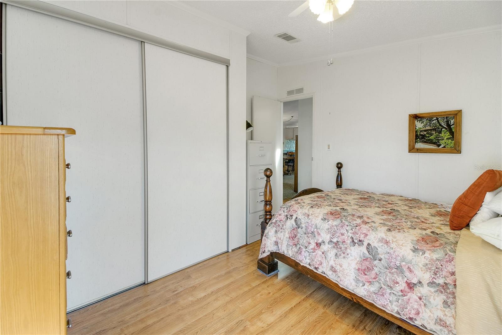 Image 32 of 45 For 5229 Hartford Lane