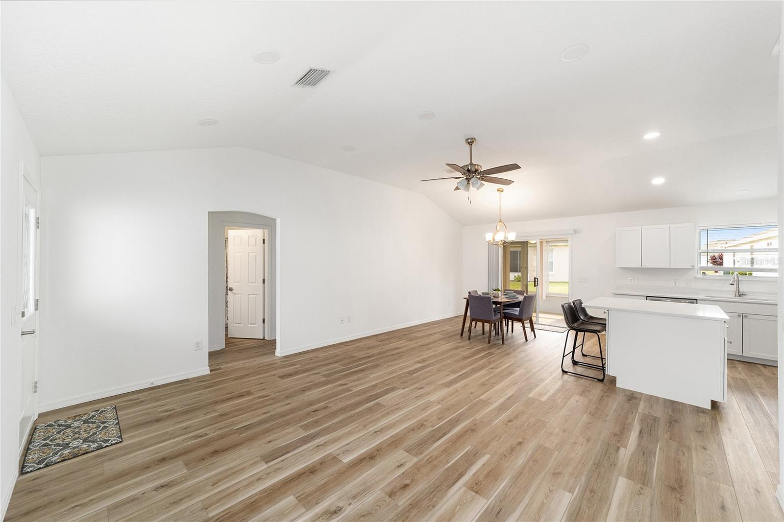 Image 5 of 38 For 1312 Landeros Lane