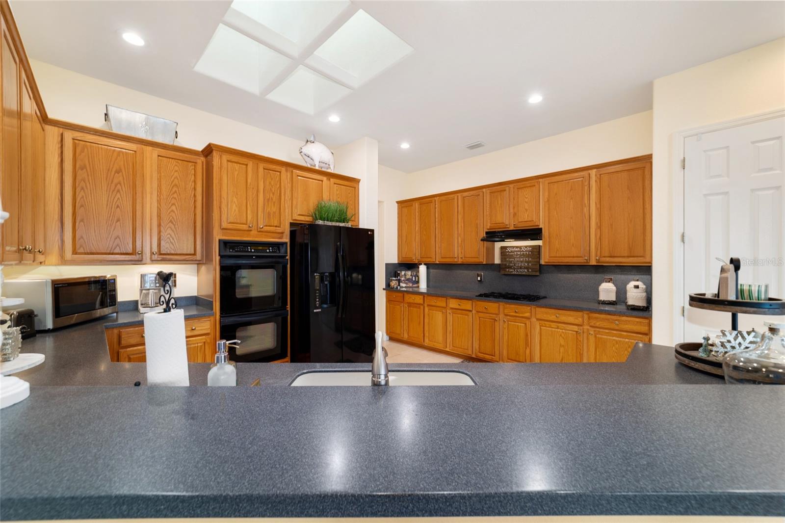 Image 34 of 90 For 12463 93rd Court Road