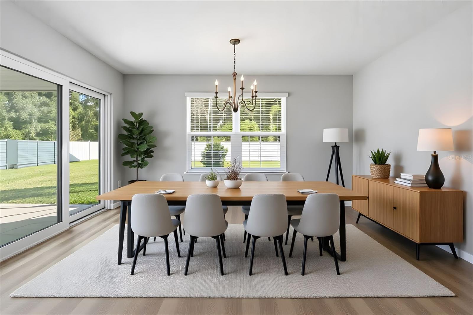 Image 12 of 42 For 2786 Alder Avenue