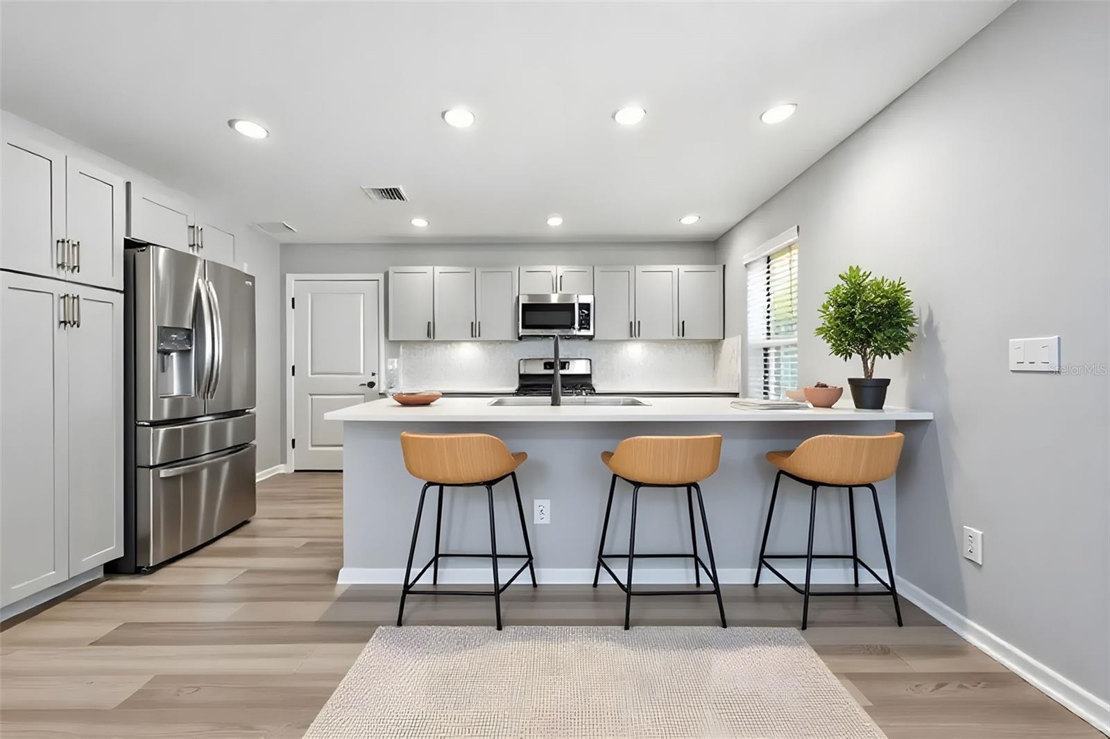 Image 13 of 42 For 2786 Alder Avenue