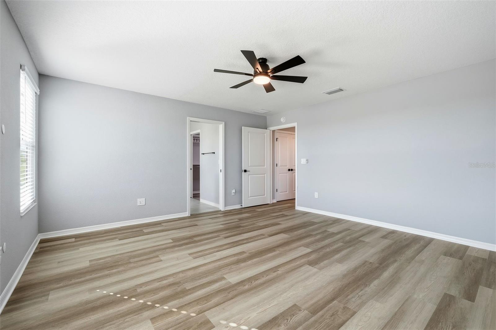 Image 22 of 42 For 2786 Alder Avenue