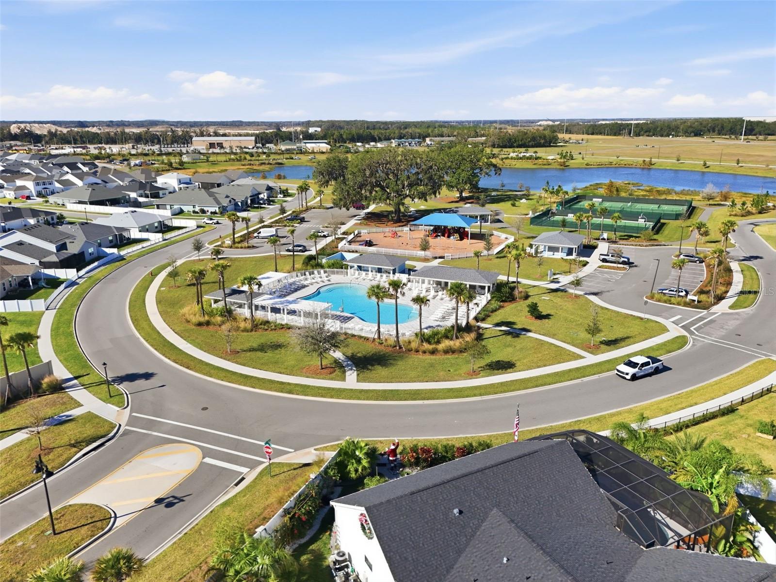 Image 37 of 42 For 2786 Alder Avenue