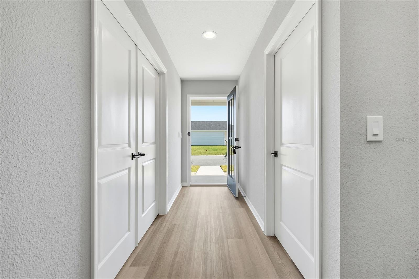 Image 7 of 42 For 2786 Alder Avenue