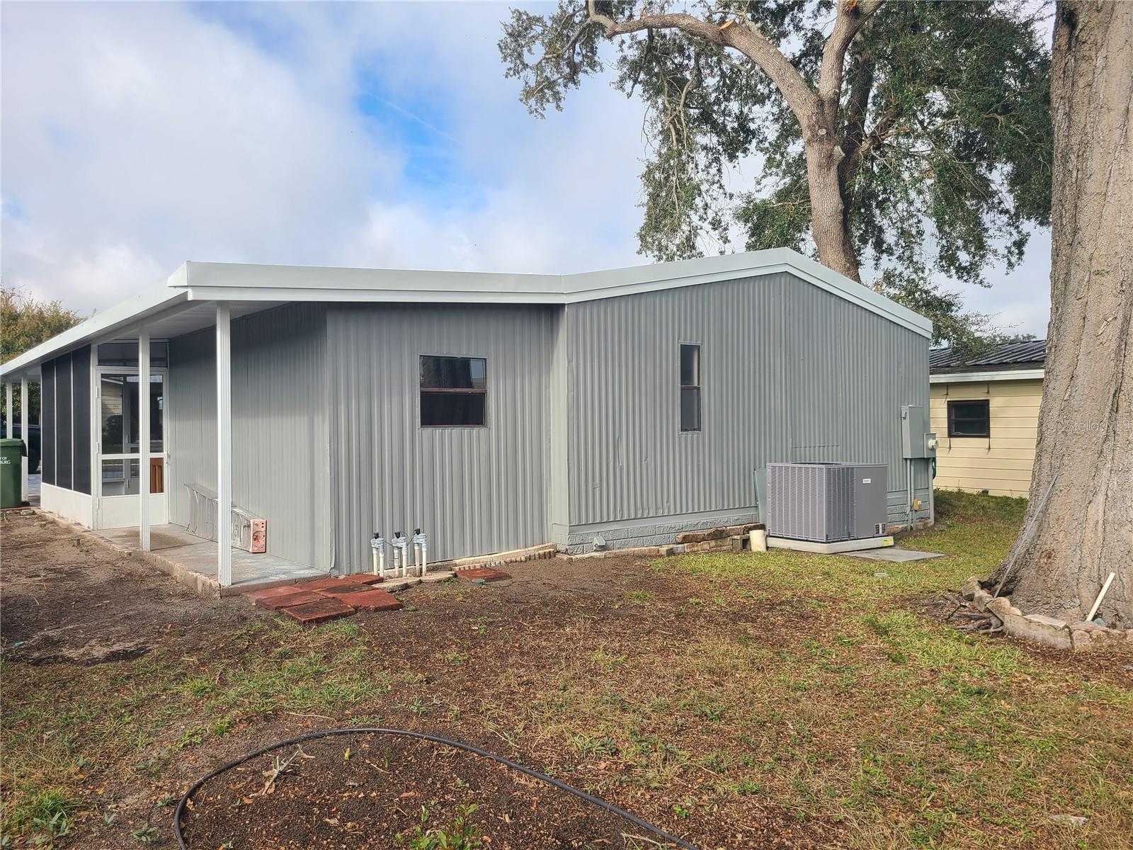 Image 15 of 18 For 710 Coachman Drive