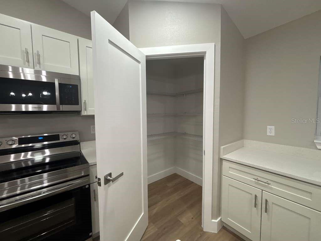 Image 14 of 38 For 1884 Quaker Lane