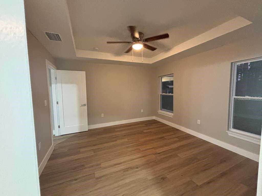 Image 15 of 38 For 1884 Quaker Lane