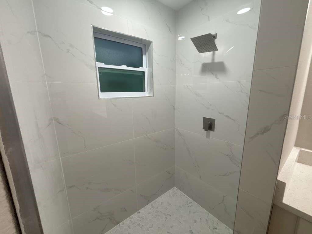 Image 20 of 38 For 1884 Quaker Lane