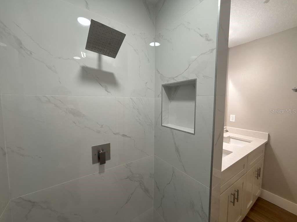 Image 22 of 38 For 1884 Quaker Lane