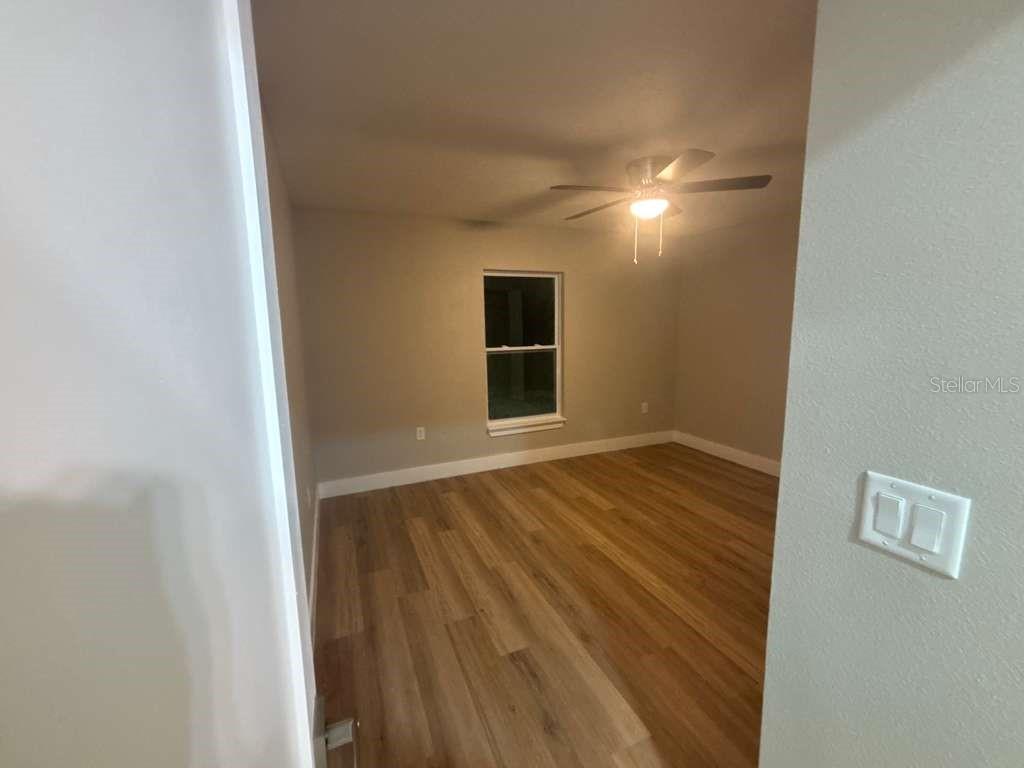 Image 23 of 38 For 1884 Quaker Lane