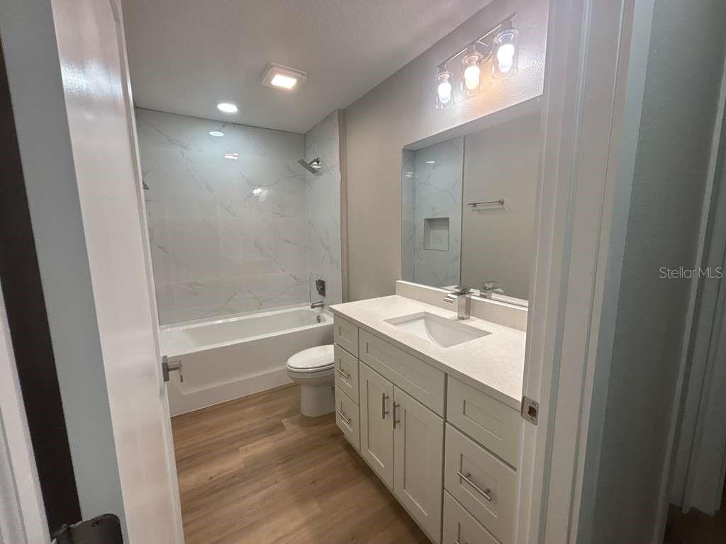 Image 29 of 38 For 1884 Quaker Lane