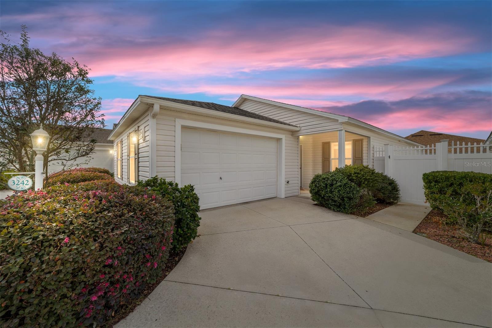 Details for 3242 Evanside Lane, THE VILLAGES, FL 32163