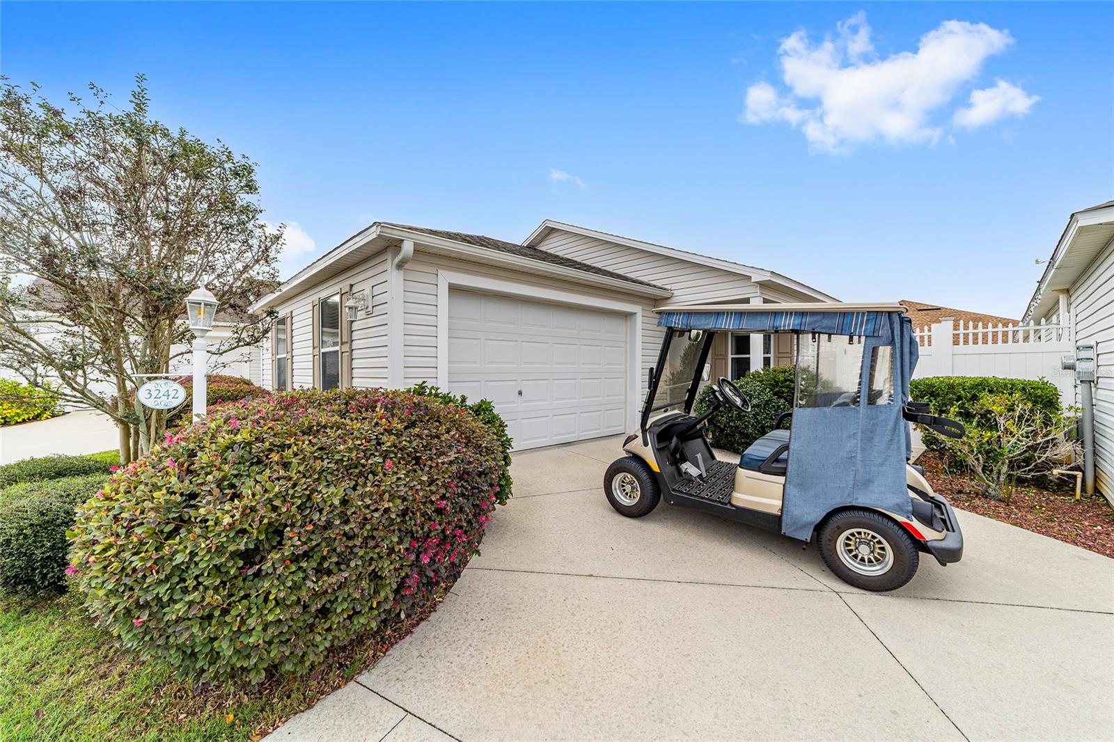 Image 3 of 40 For 3242 Evanside Lane