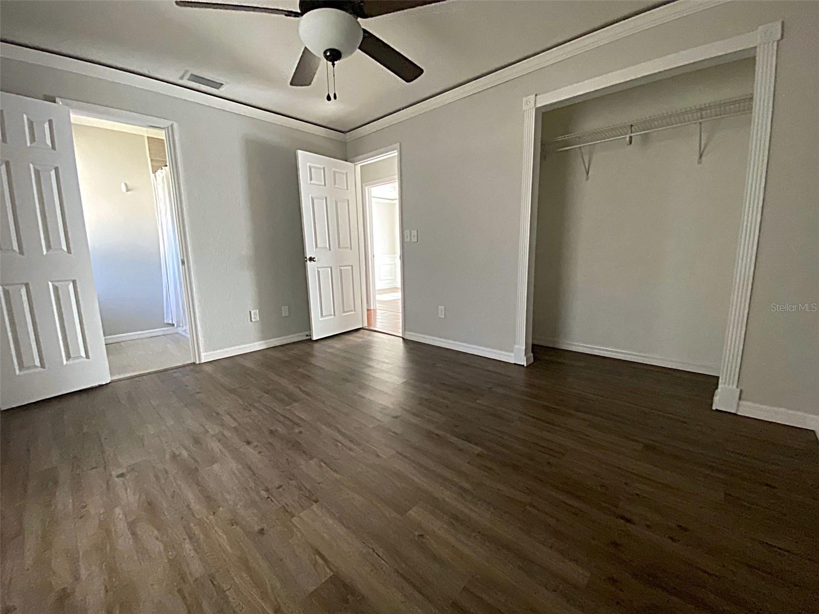 Image 14 of 26 For 11585 129th Lane