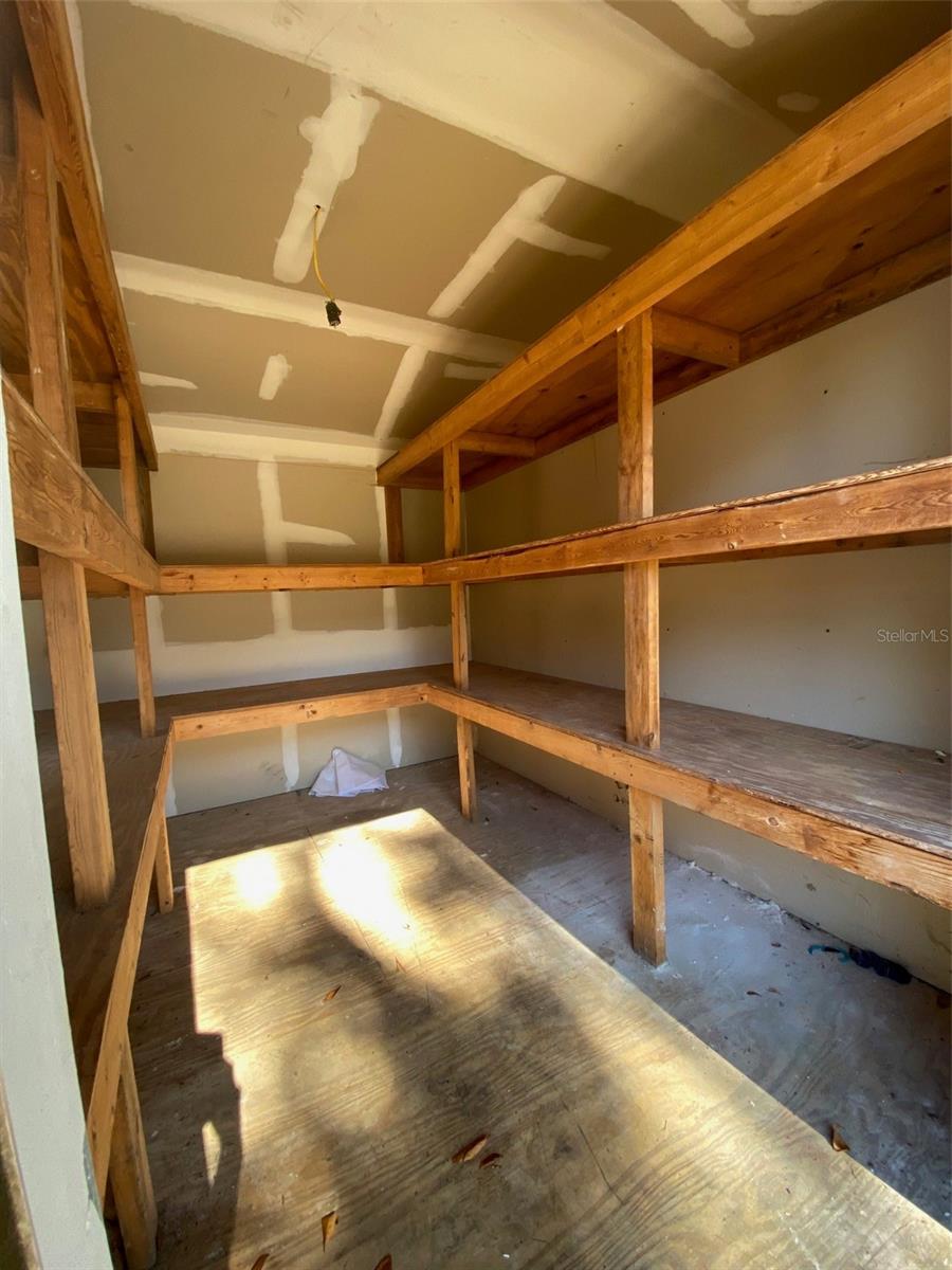 Image 19 of 26 For 11585 129th Lane