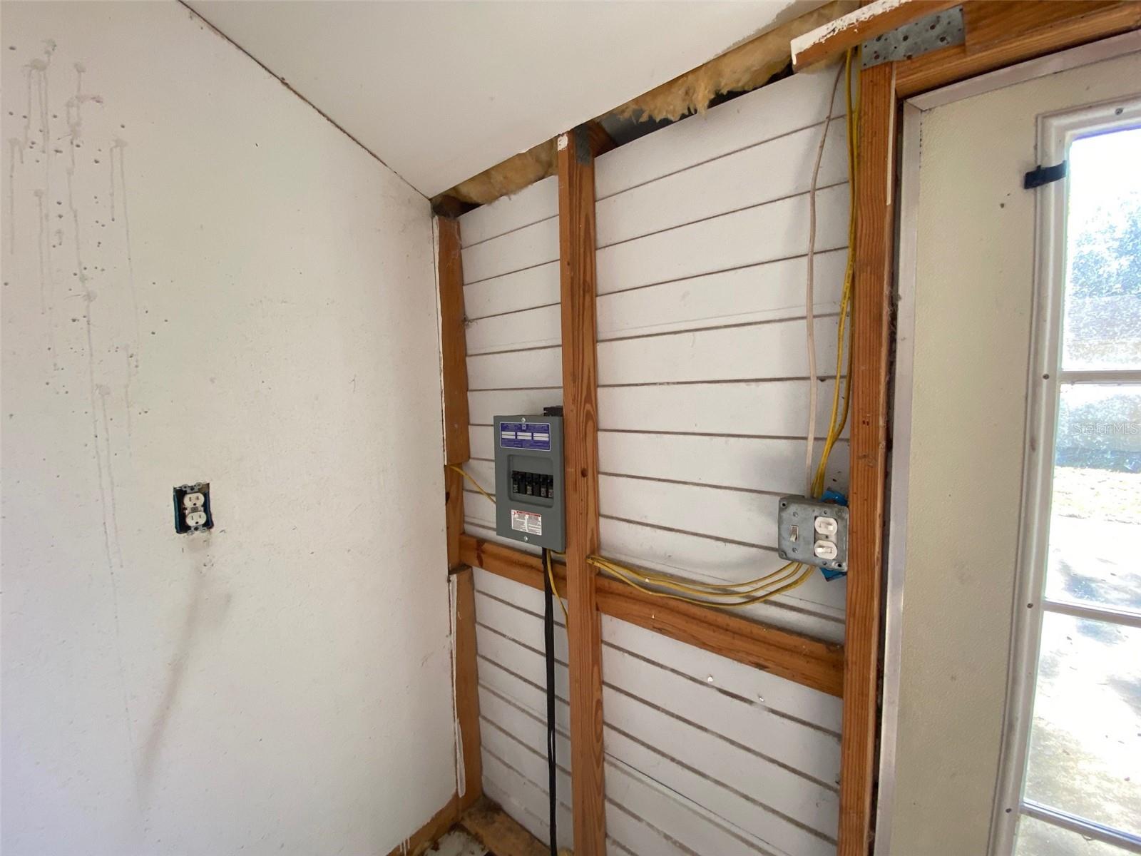 Image 21 of 26 For 11585 129th Lane