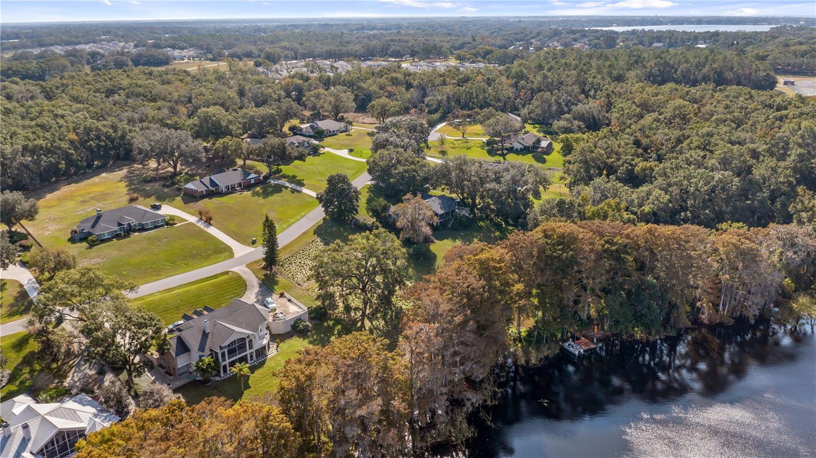 Image 25 of 41 For Lake Swatara Drive