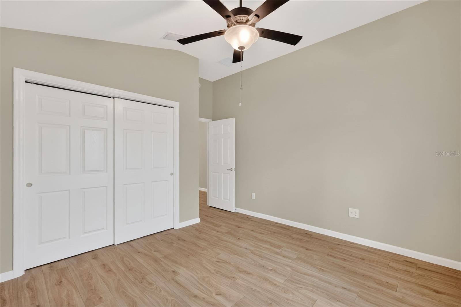 Image 29 of 53 For 4881 John Cramer Circle