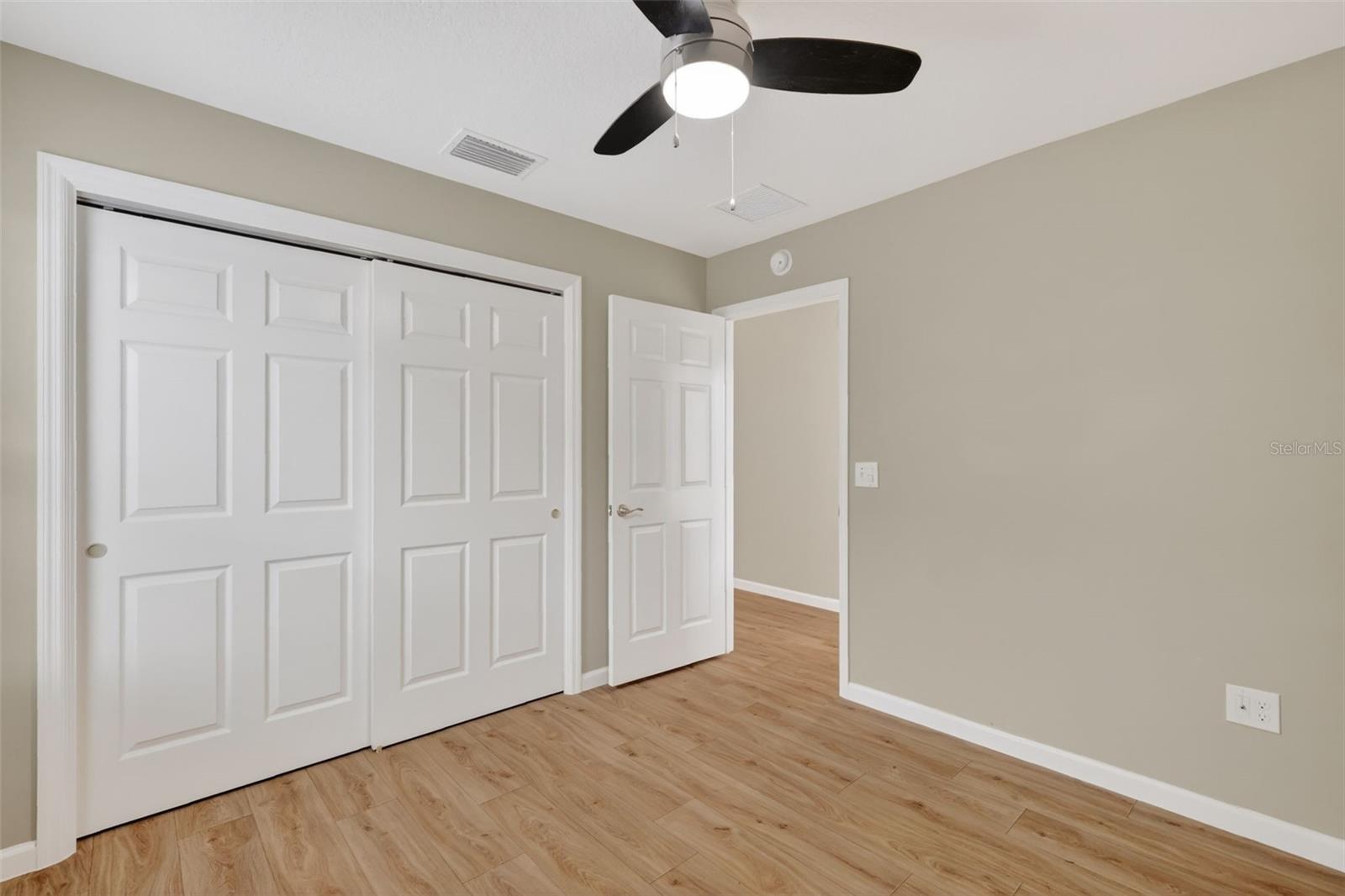 Image 33 of 53 For 4881 John Cramer Circle