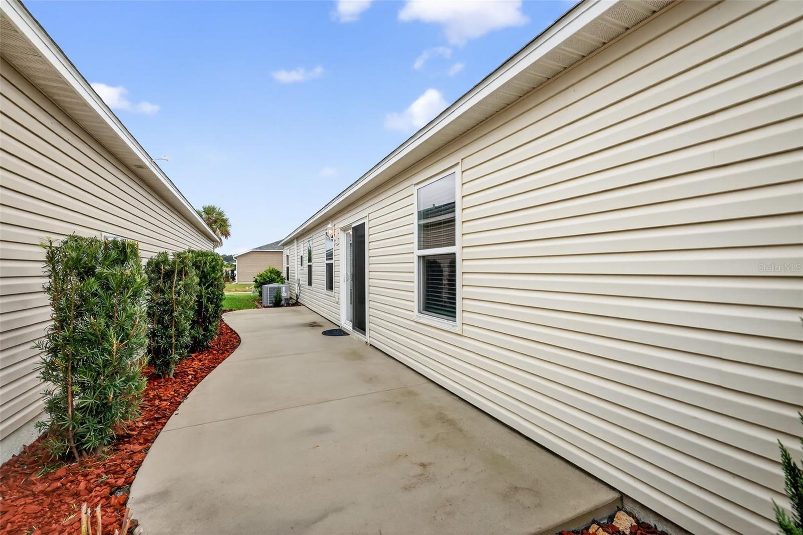 Image 39 of 53 For 4881 John Cramer Circle