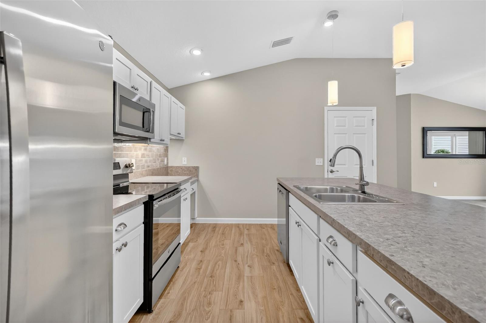 Image 8 of 53 For 4881 John Cramer Circle