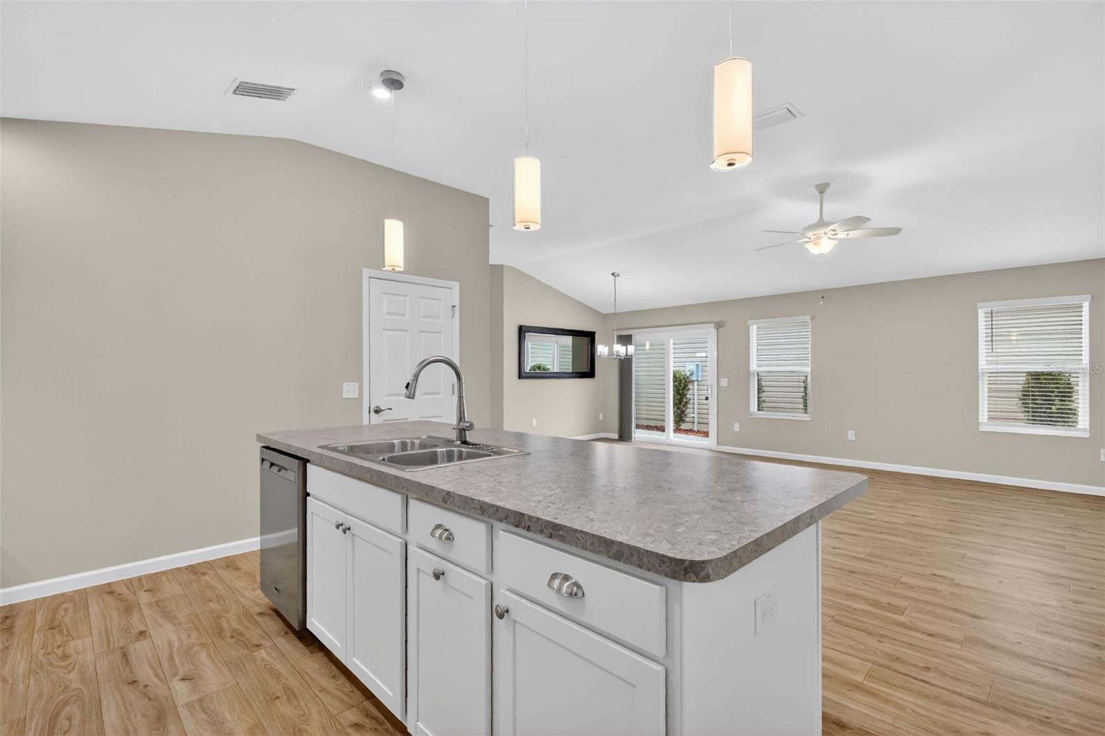 Image 9 of 53 For 4881 John Cramer Circle