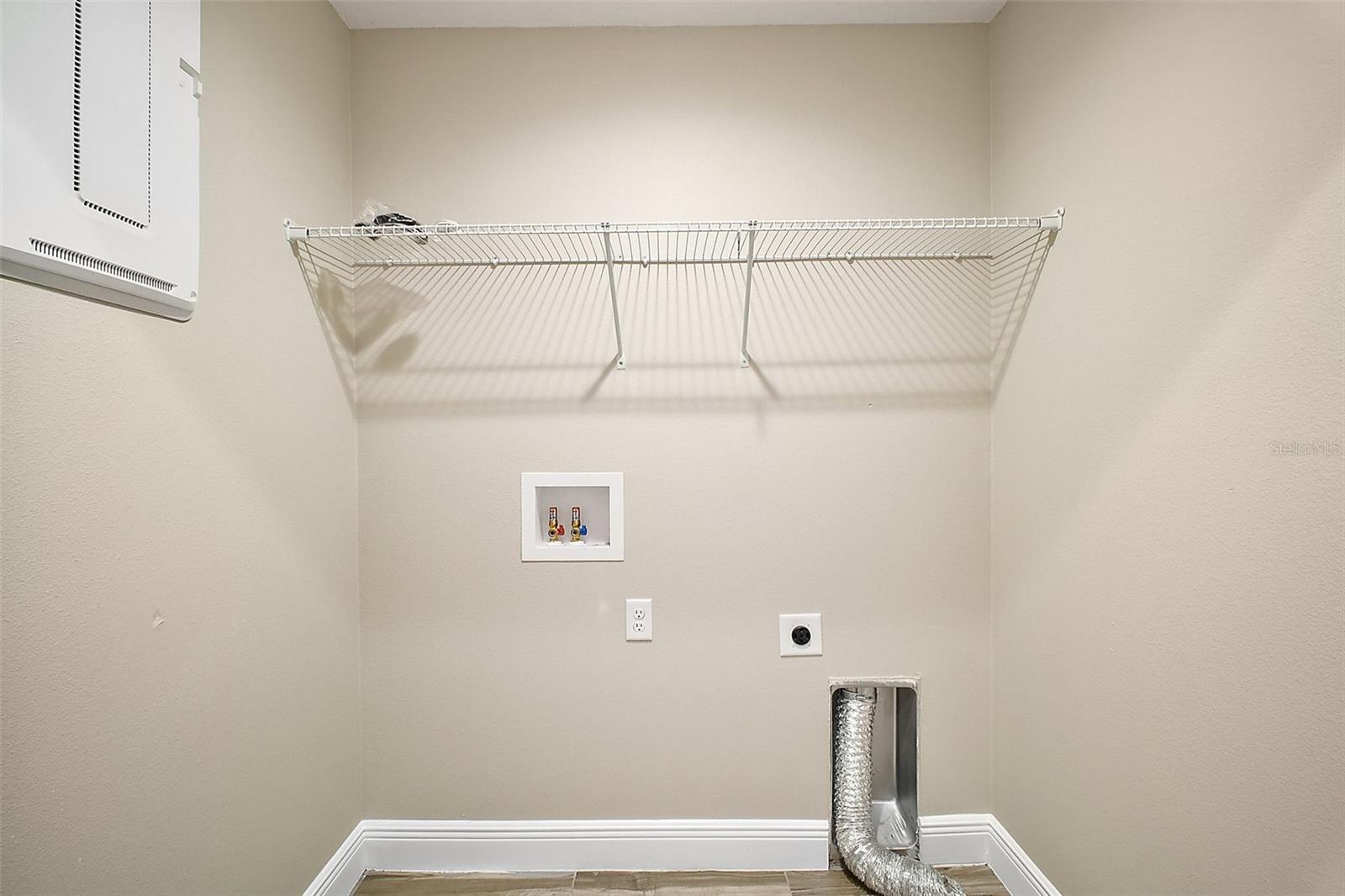 Image 13 of 25 For 444 Fahnstock Street