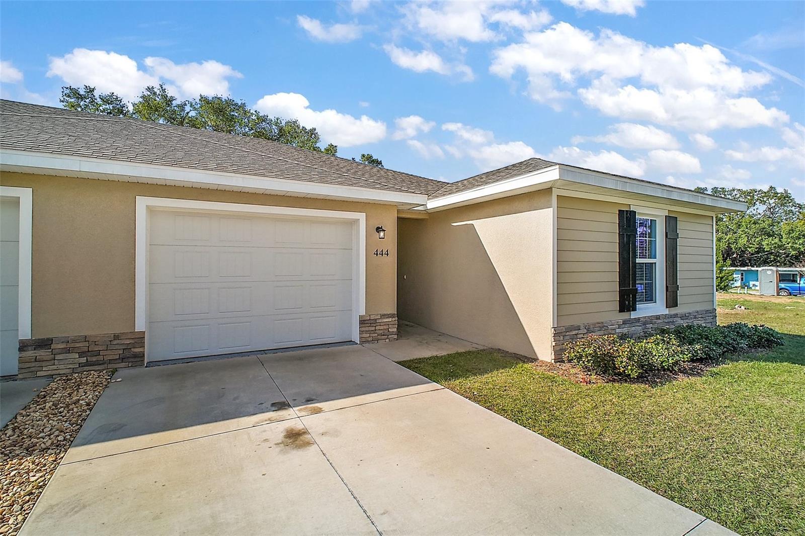 Image 19 of 25 For 444 Fahnstock Street