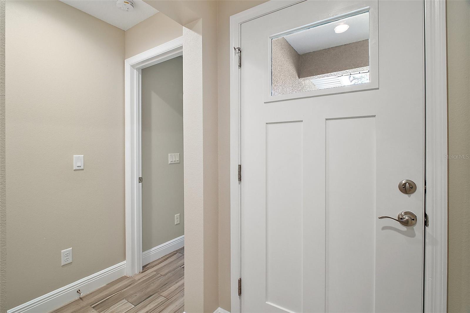 Image 20 of 25 For 444 Fahnstock Street