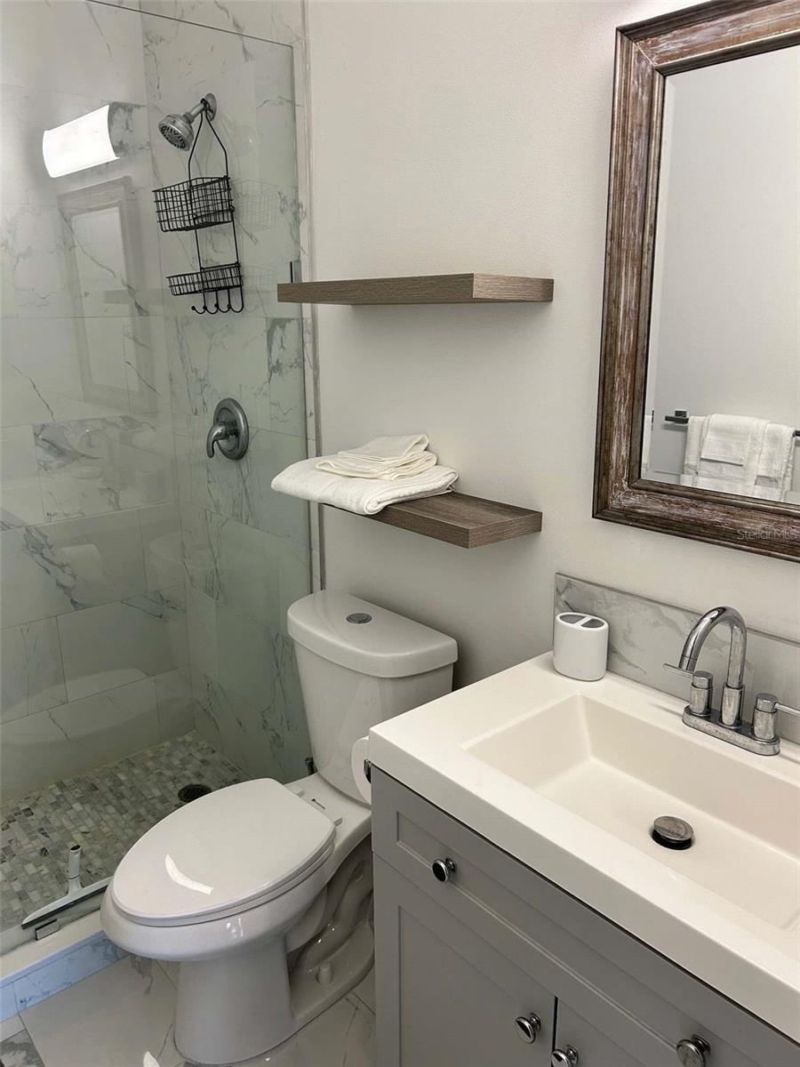 Image 14 of 20 For 12447 Lake Denise