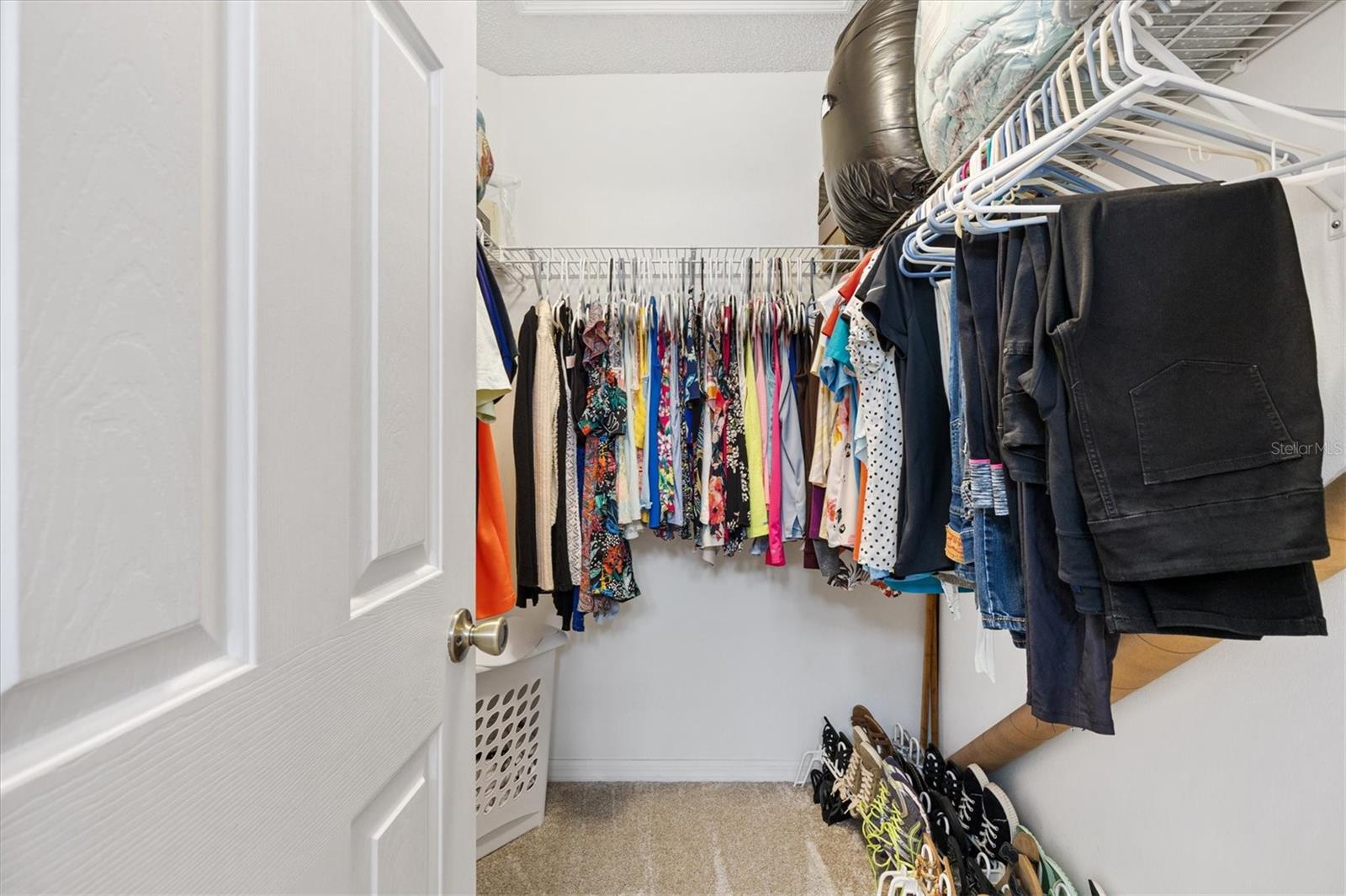 Image 14 of 23 For 964 Kingmont Terrace