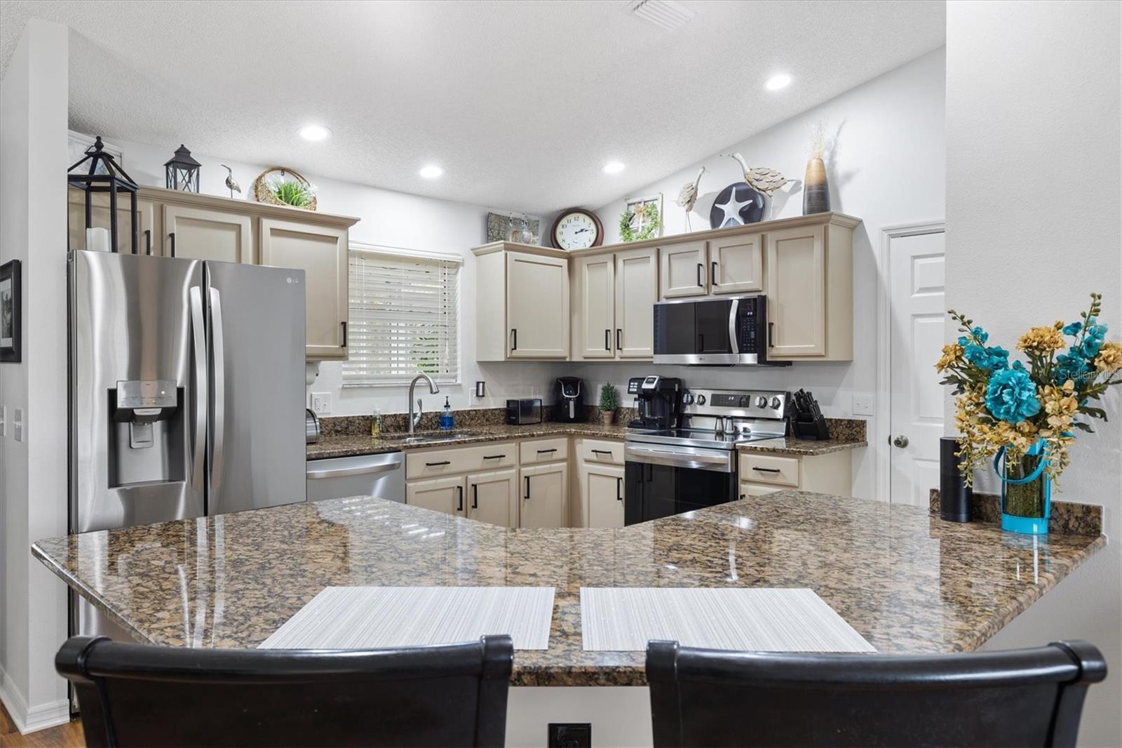 Image 5 of 23 For 964 Kingmont Terrace