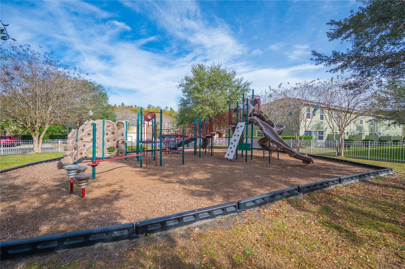 Image 26 of 27 For 13436 Starry Night Court 4