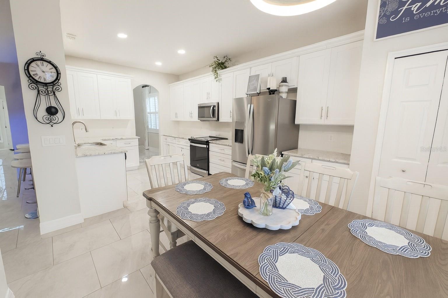 Image 10 of 41 For 4057 Shawn Circle