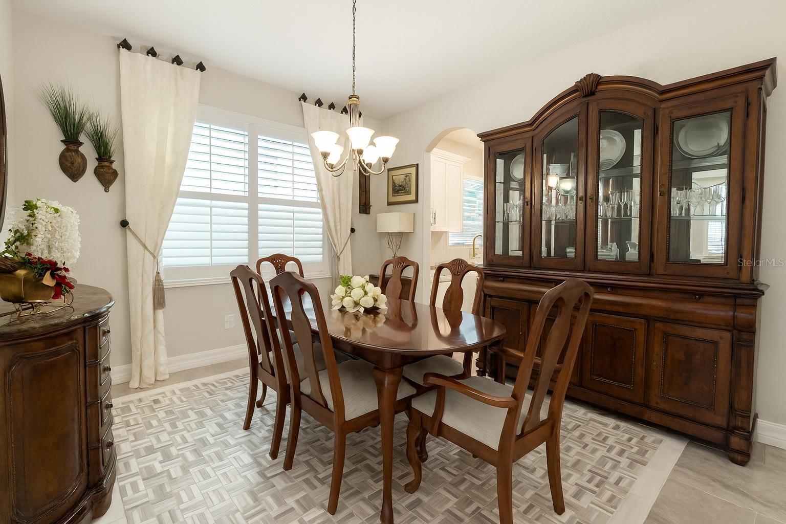 Image 12 of 41 For 4057 Shawn Circle