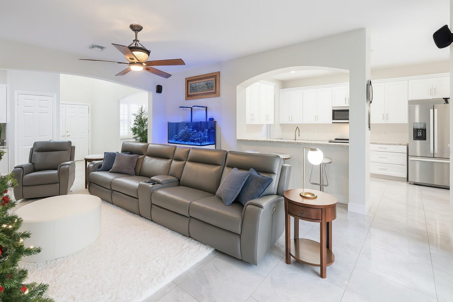 Image 16 of 41 For 4057 Shawn Circle