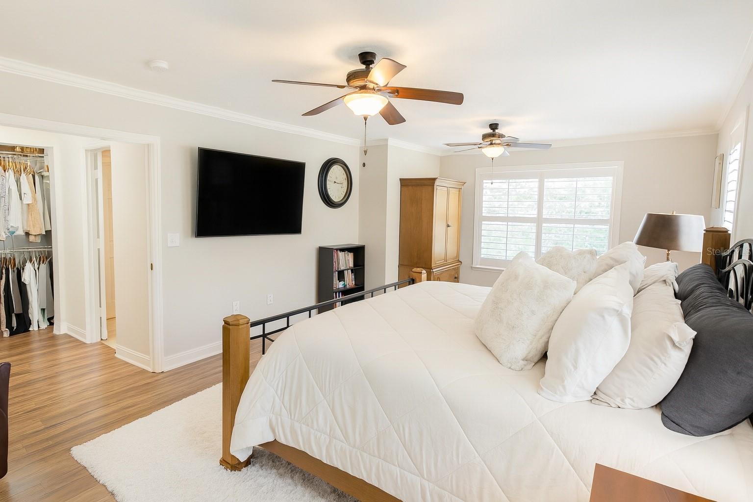 Image 20 of 41 For 4057 Shawn Circle