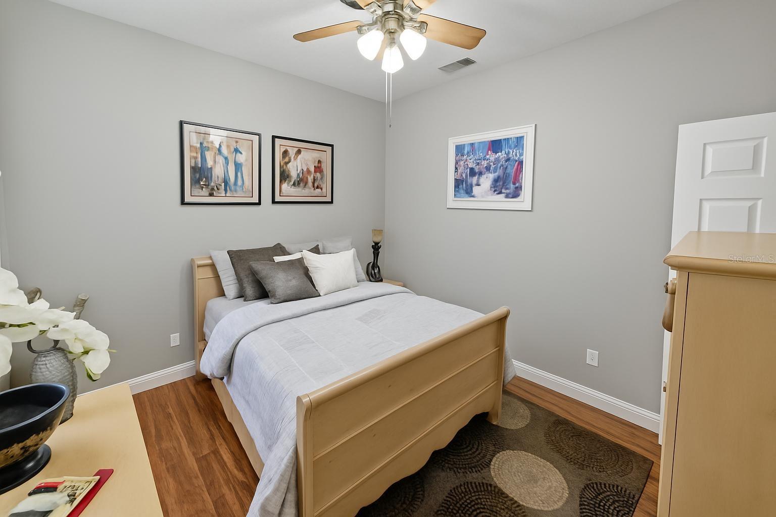 Image 23 of 41 For 4057 Shawn Circle