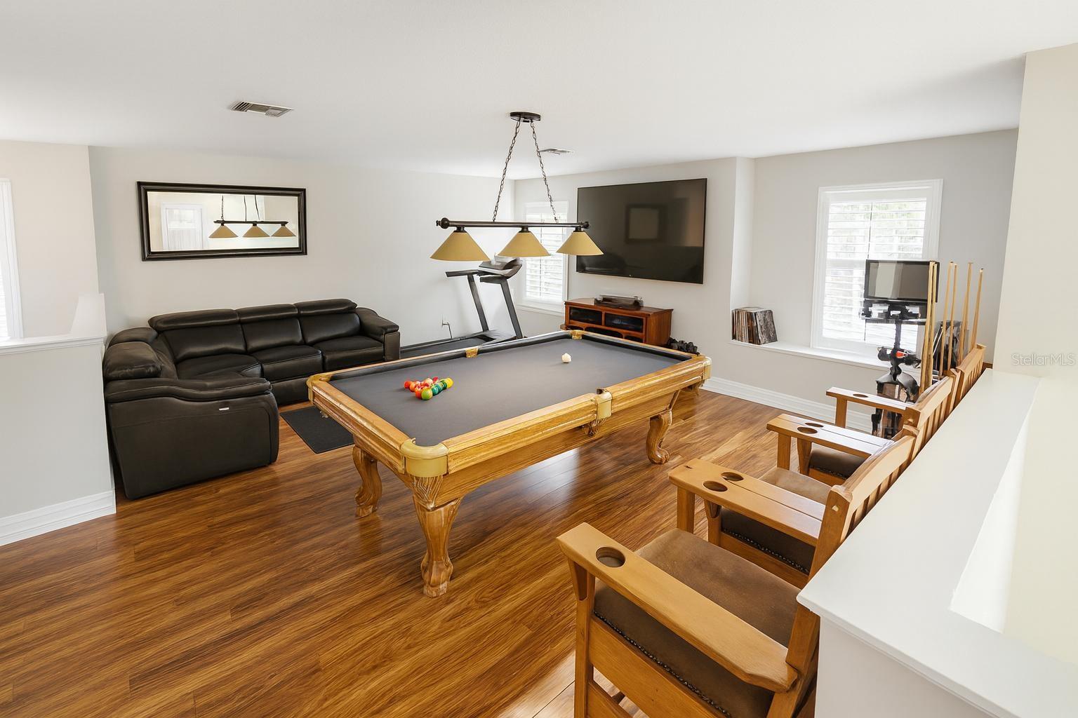 Image 27 of 41 For 4057 Shawn Circle