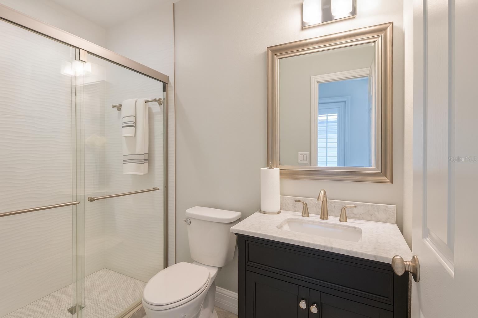 Image 33 of 41 For 4057 Shawn Circle