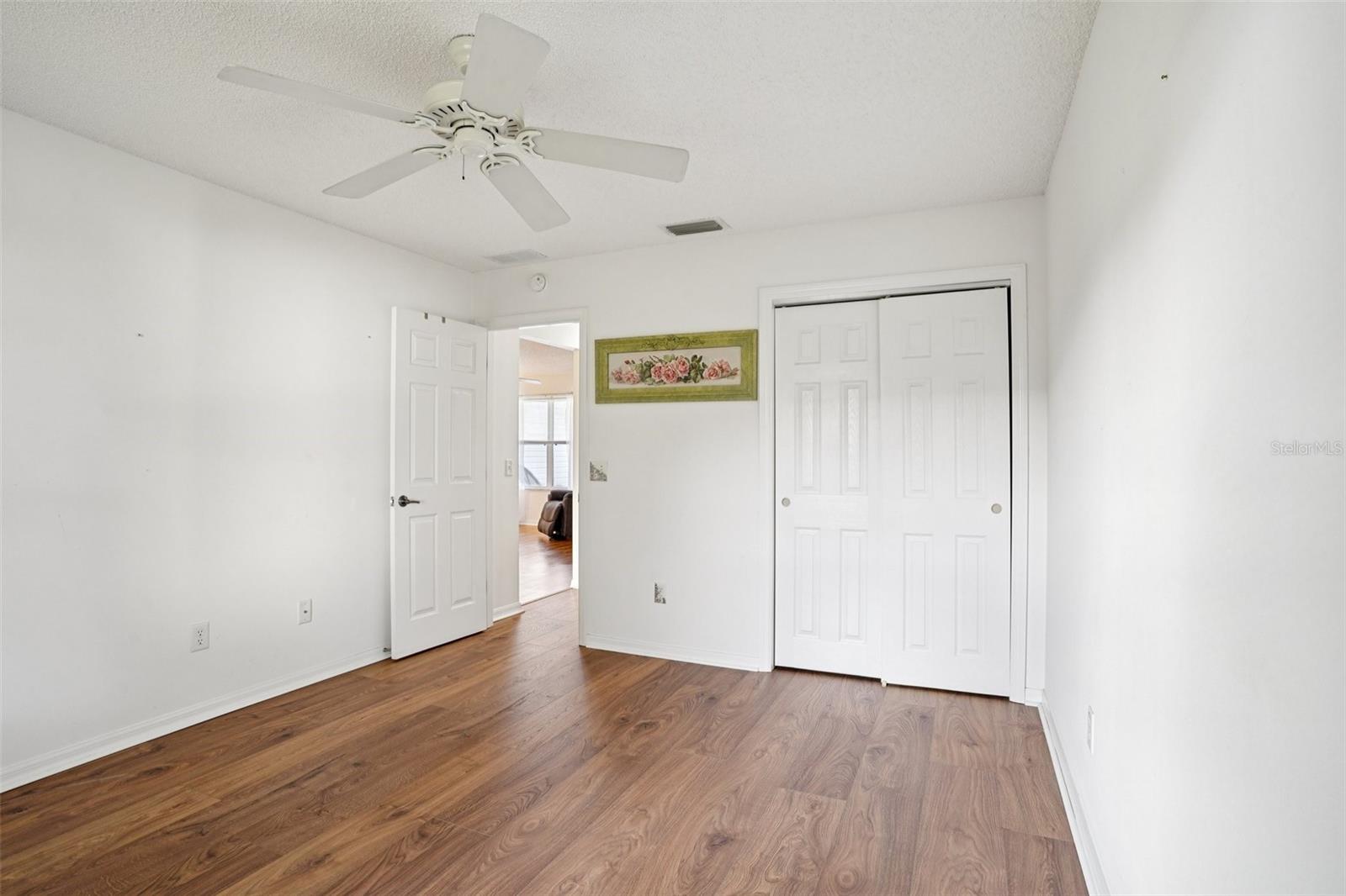 Image 33 of 37 For 3499 Auburndale Avenue