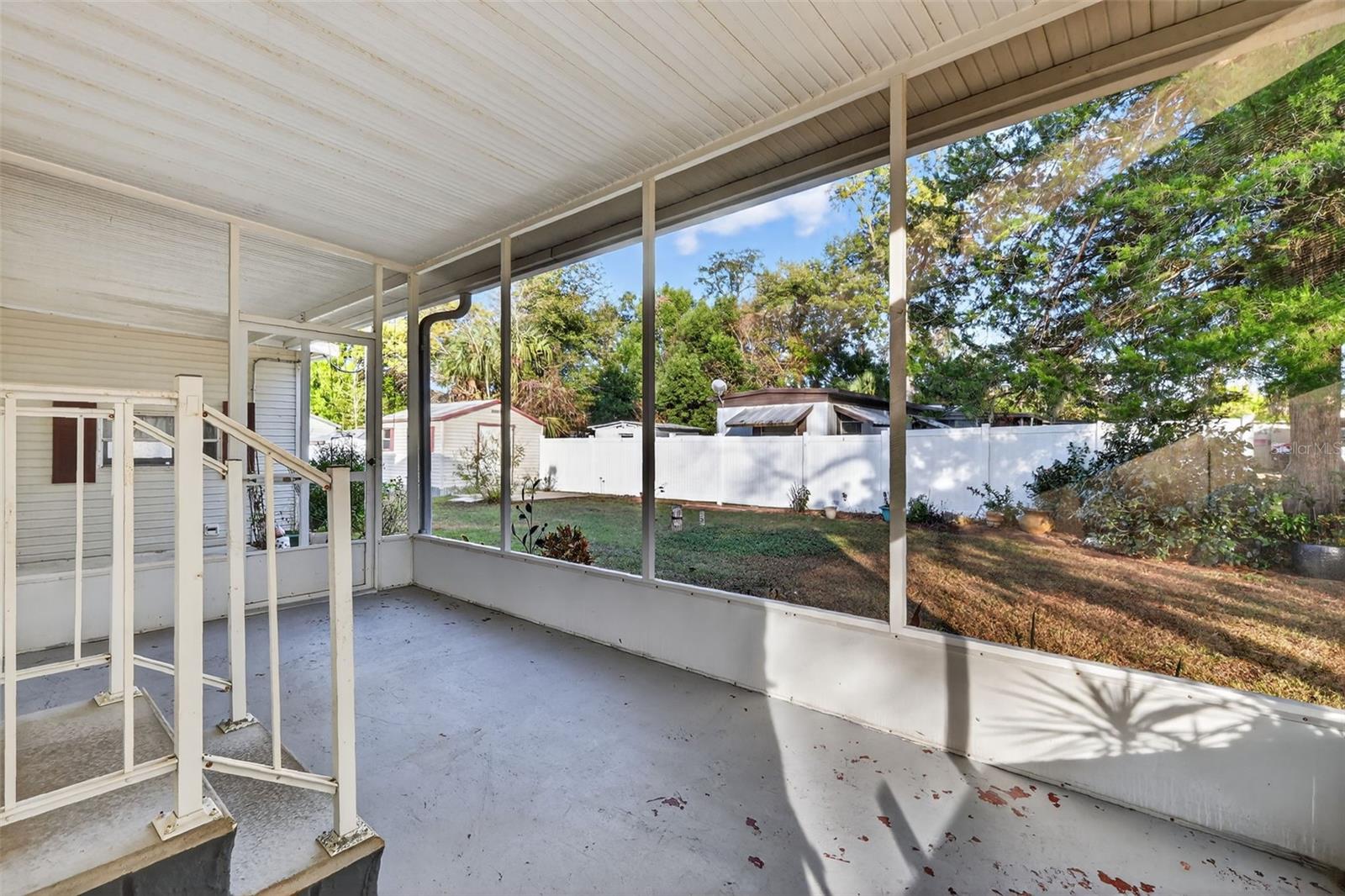 Image 17 of 25 For 9165 Sw 32nd Ct.