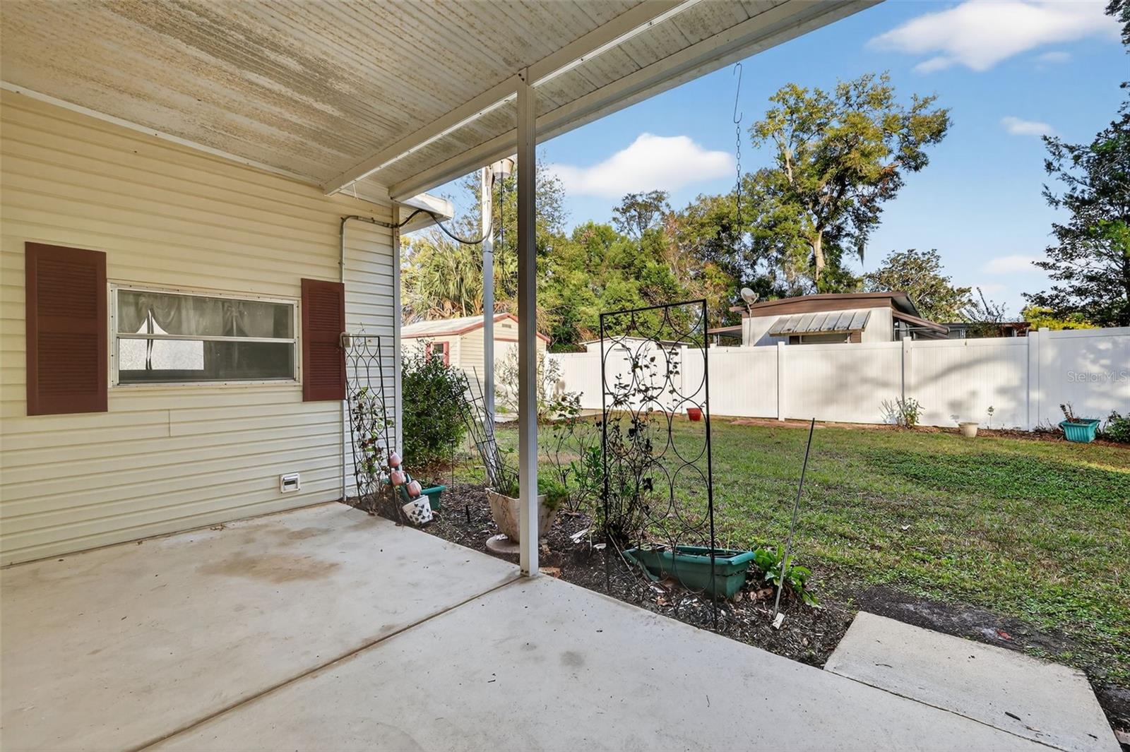 Image 19 of 25 For 9165 Sw 32nd Ct.