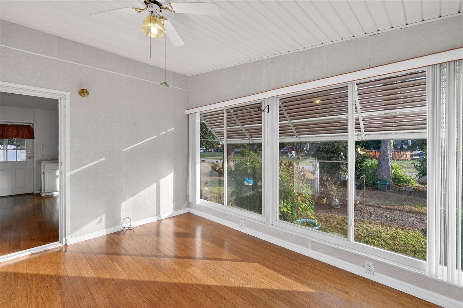 Image 9 of 25 For 9165 Sw 32nd Ct.