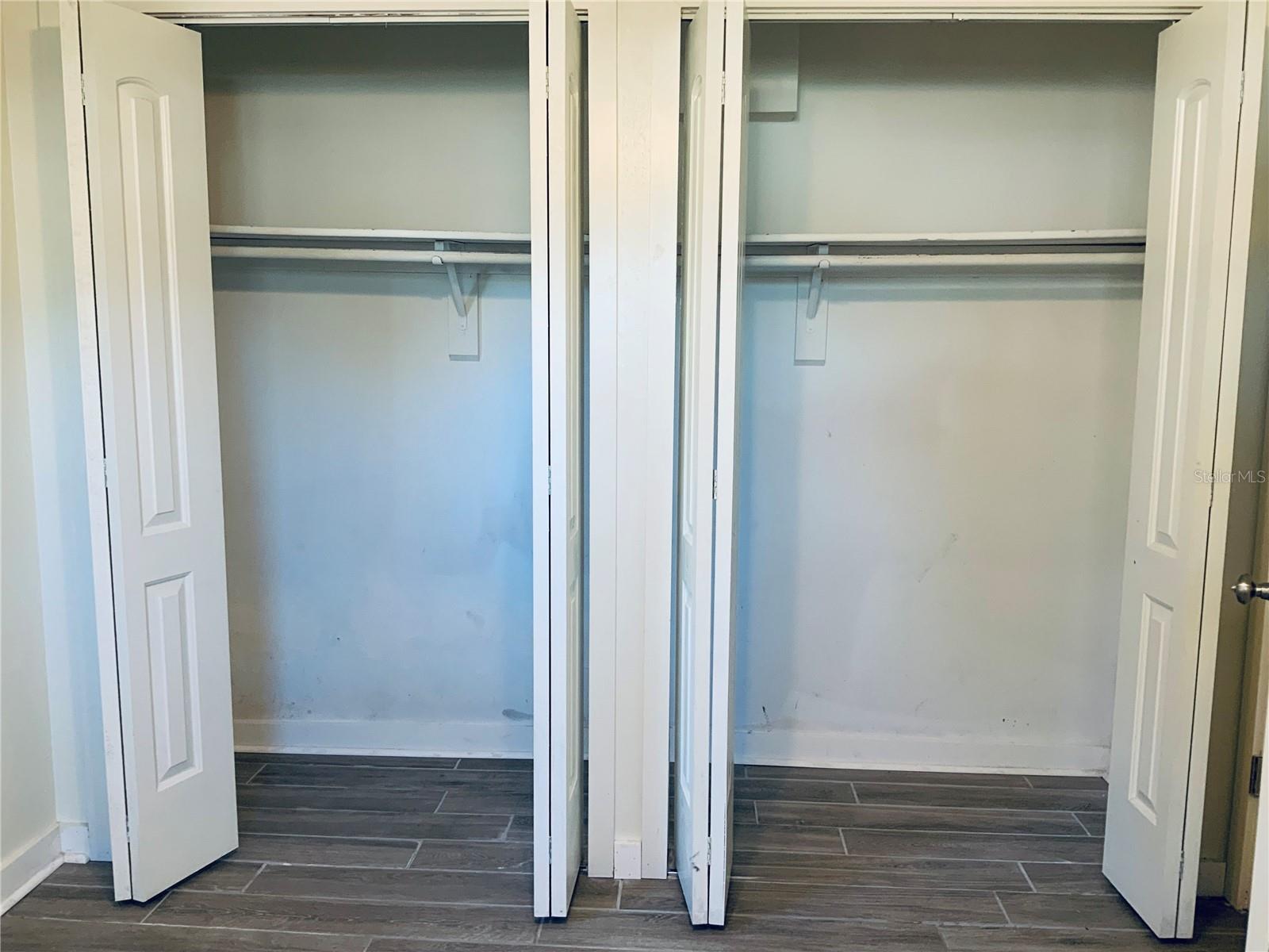 Image 15 of 21 For 7 Sun Country Court