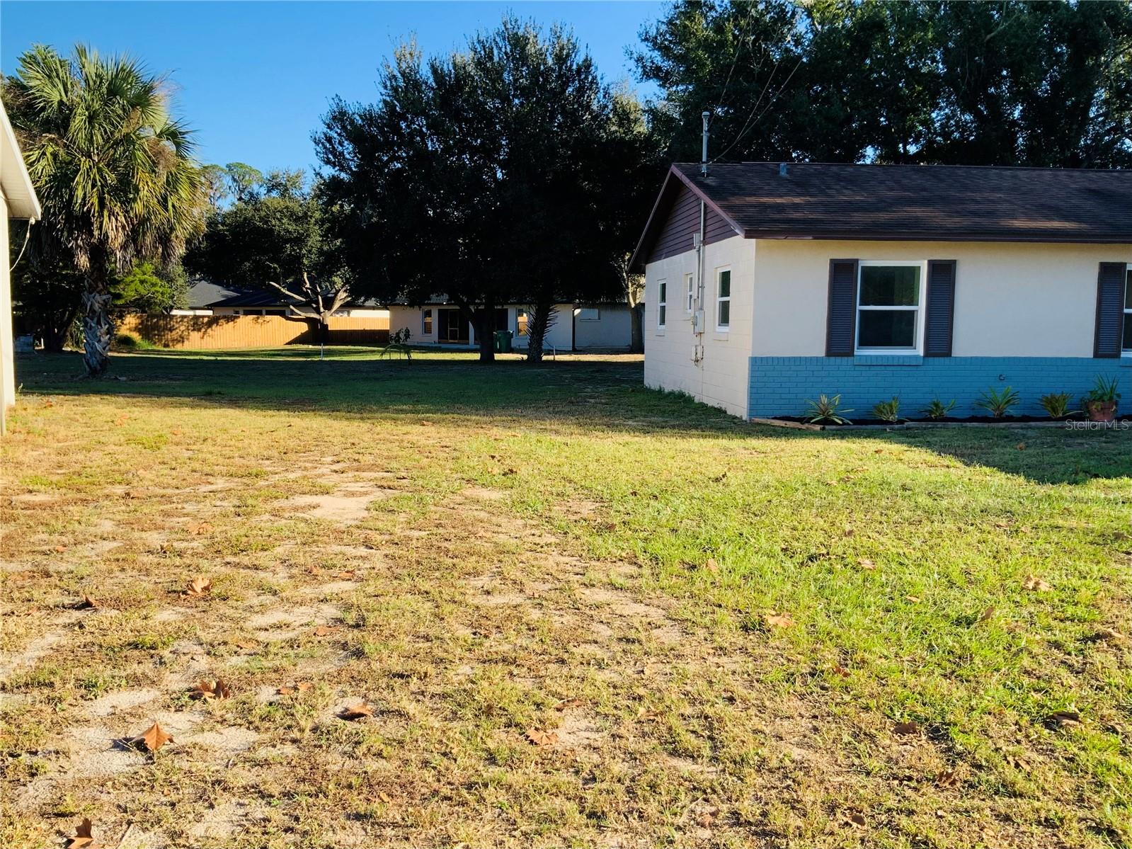 Image 20 of 21 For 7 Sun Country Court